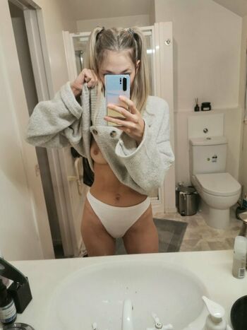 Missalice_94