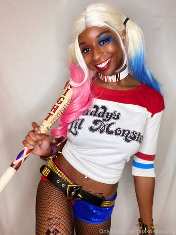 misskrisskosplay
