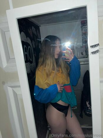 Misslushrose