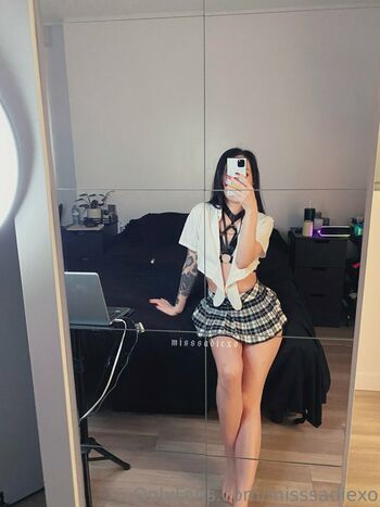 misssadiexo