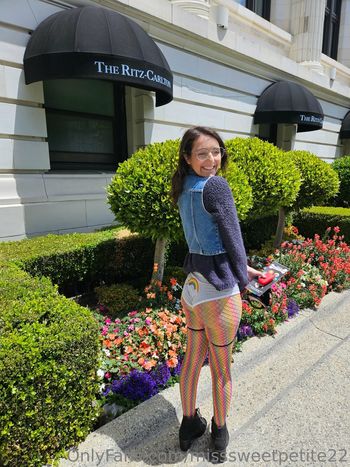 misssweetpetite22