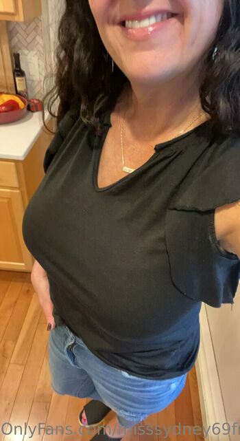MissSydney69