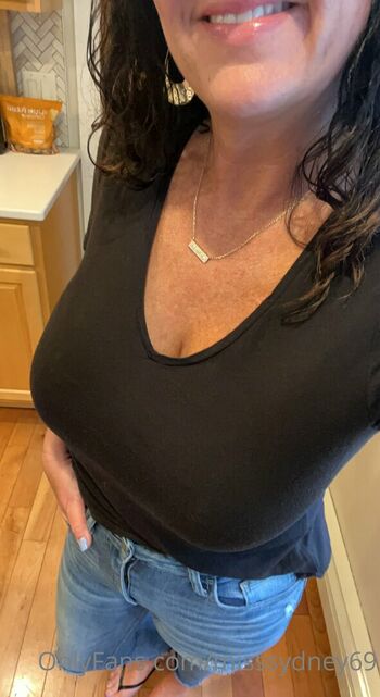 MissSydney69