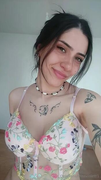 missviolettxxx