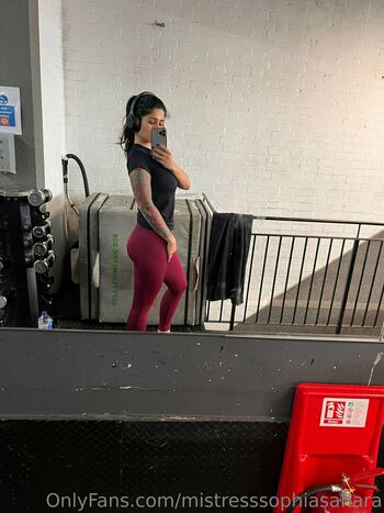 mistresssophiasahara