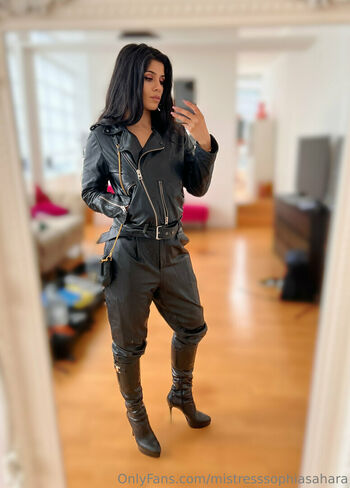 mistresssophiasahara