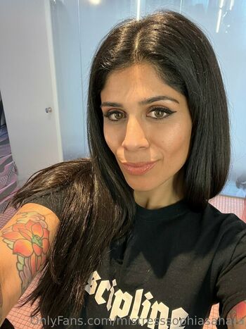 mistresssophiasahara