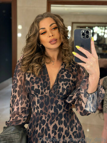 mollly_dolly