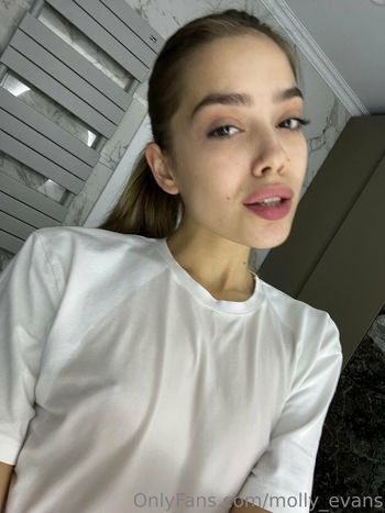 molly_evans