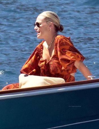 Molly Sims