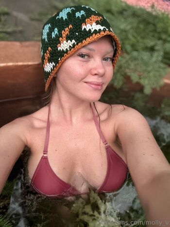 molly_v