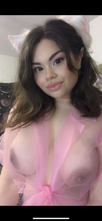 Molly Ze Dolly