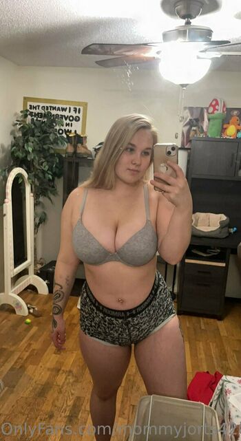 mommyjorts420