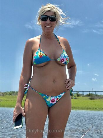 Momof5booty