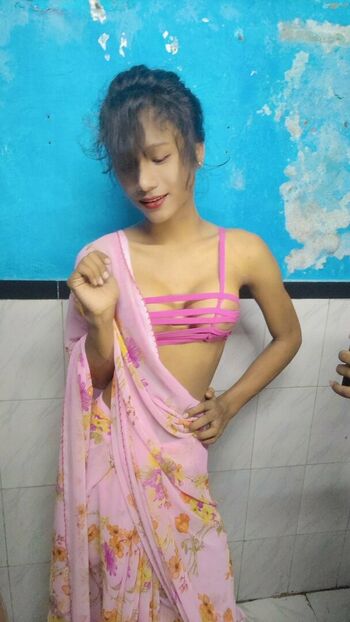 Mona_Babe_