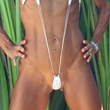 Moni Malibu