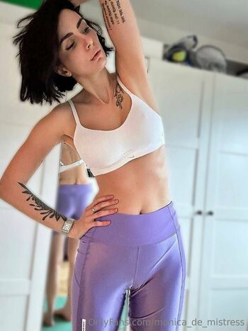 monica_de_mistress