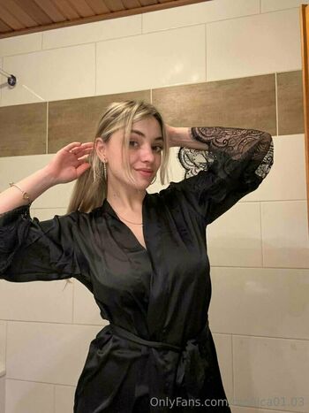monica01.03