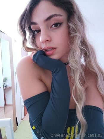 monica01.03