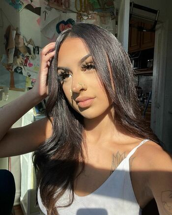 moniqueee8
