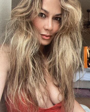 Moon Bloodgood