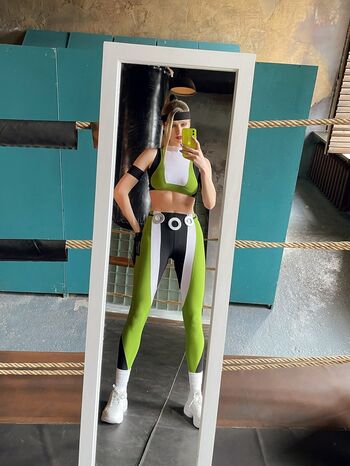 Mortal Kombat Erotic Cosplay