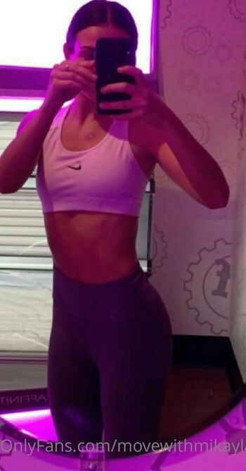 movewithmikayla