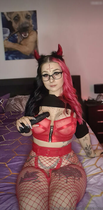 mrs.darkness
