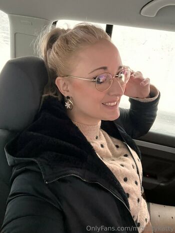 mrstittykatty