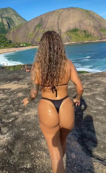 Muito Linda