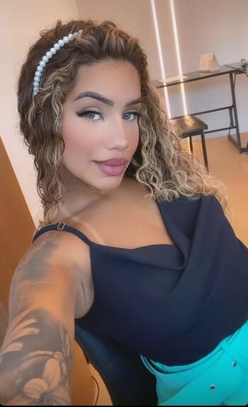 Muito Linda