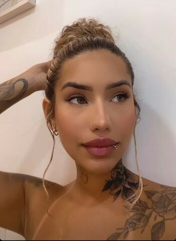 Muito Linda