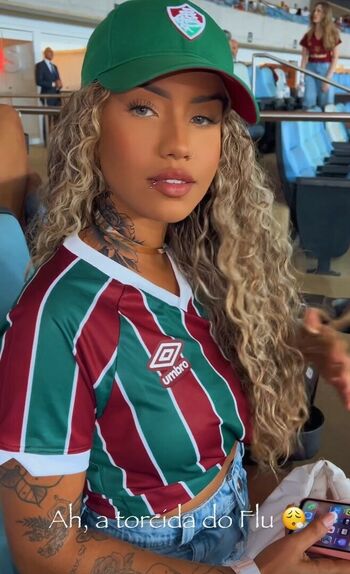 Muito Linda