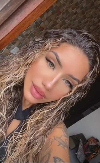 Muito Linda