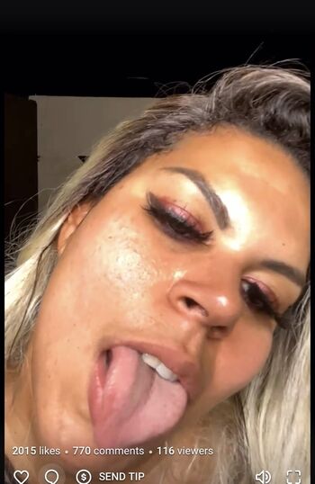 Mulher Jaca Dayanejacky