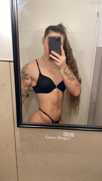 Mx_Ronja