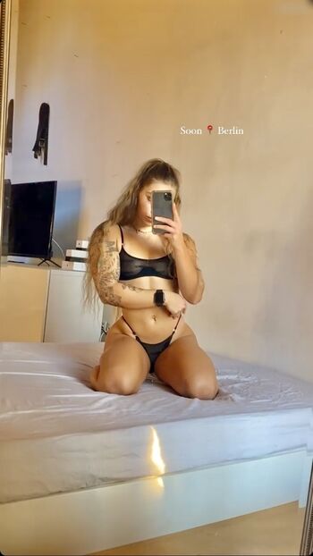 Mx_Ronja