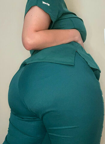 N8v_babe