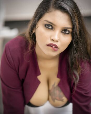 Naari Magazine