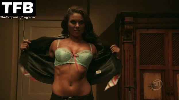 Nadia Bjorlin