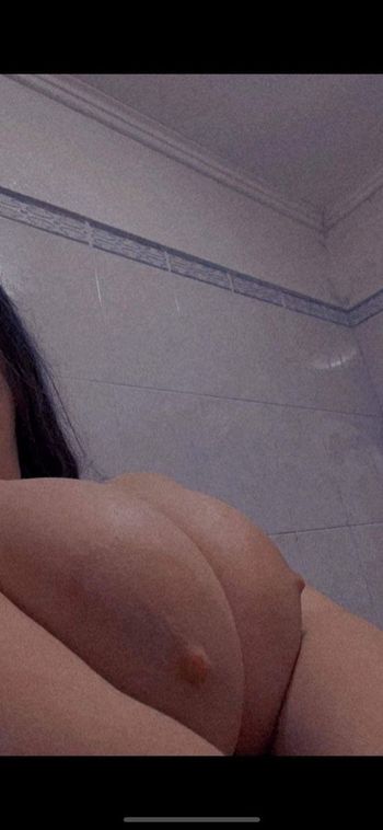 Nadiaboobies04