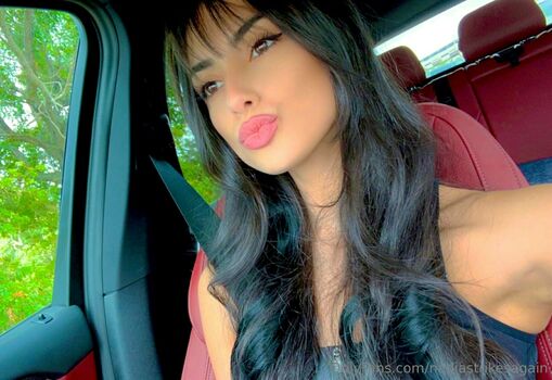 nadiastrikesagain