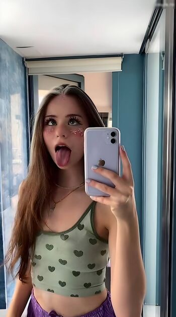 nadinebreaty