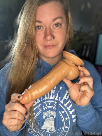 nakieplantladyfree