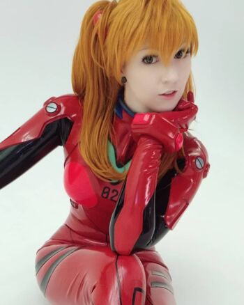 Nana Kuronoma
