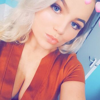 Naomi M