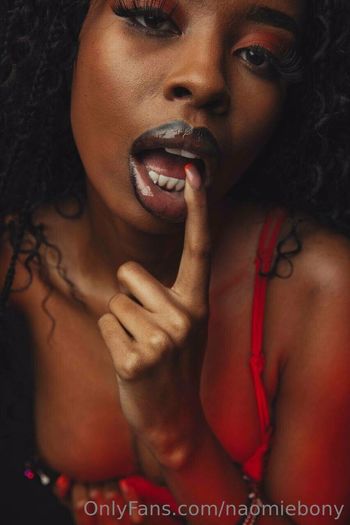 naomiebony