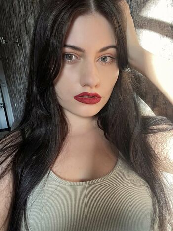 Nastya_rosse