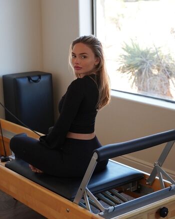Natalie Alyn Lind