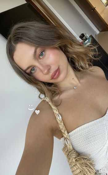 Natasha Bure